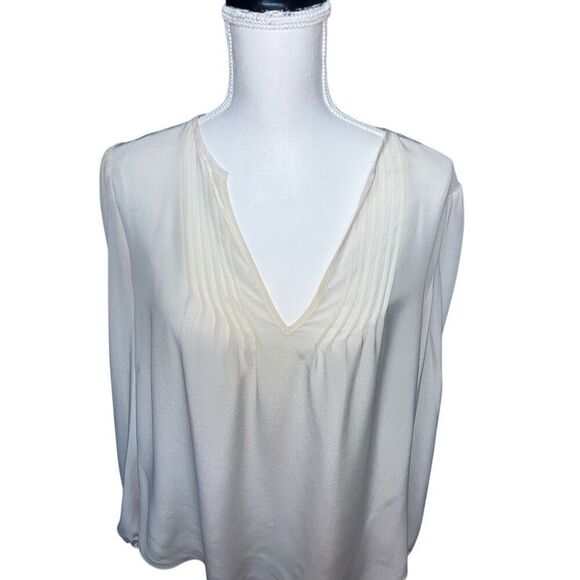 Veronica Beard 100% Silk Blouse – Size 10 Condition: Excellent pre-owned conditi - Picture 4 of 16